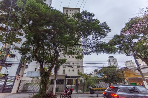 Image 34 - 882729