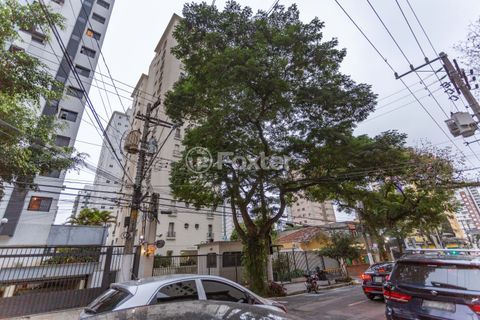 Image 36 - 882729