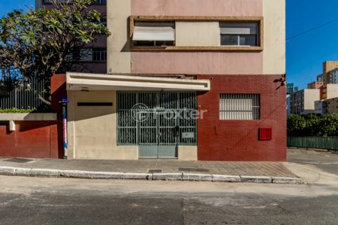 Image 17 - 328366
