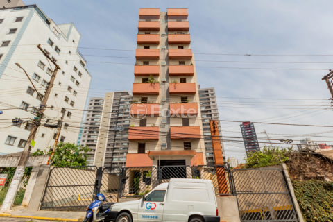 Image 25 - 931715