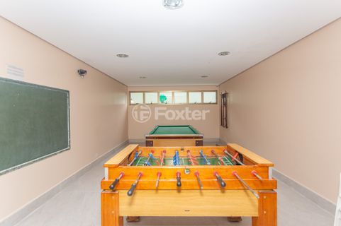 Image 30 - 1035059