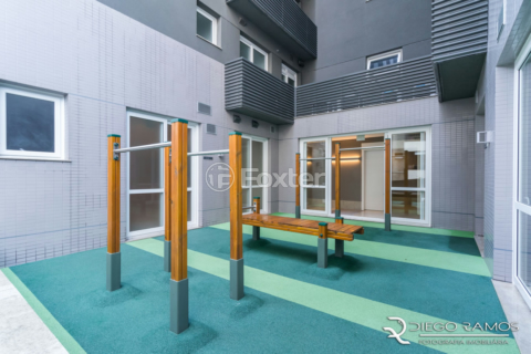 Image 39 - 989533