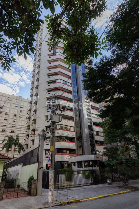 Image 27 - 1002909
