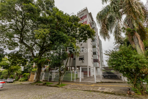 Image 32 - 989315