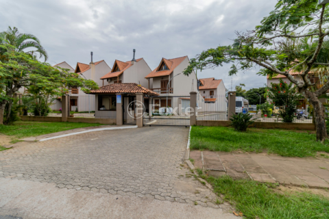 Image 38 - 556751