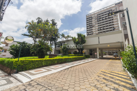 Image 26 - 1017154