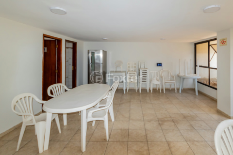 Image 35 - 328037