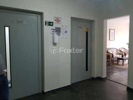 Image 21 - 965519