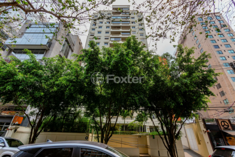 Image 50 - 689689