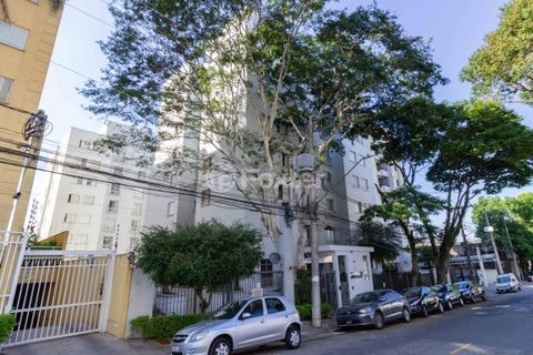 Image 31 - 887142