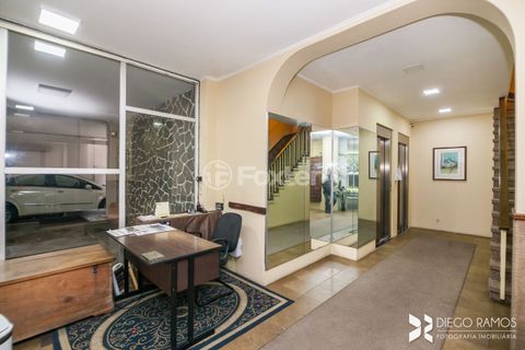 Image 33 - 998134