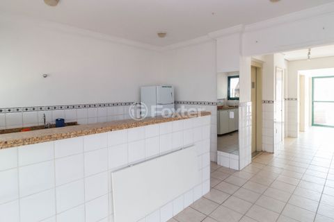 Image 32 - 321904