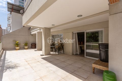 Image 26 - 1037586