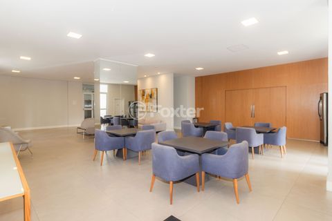 Image 35 - 865646