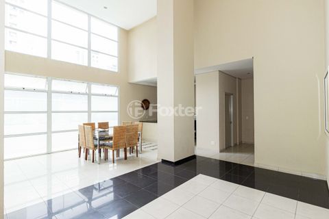Image 20 - 891824