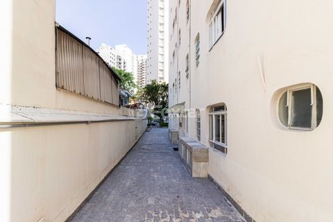 Image 37 - 942228