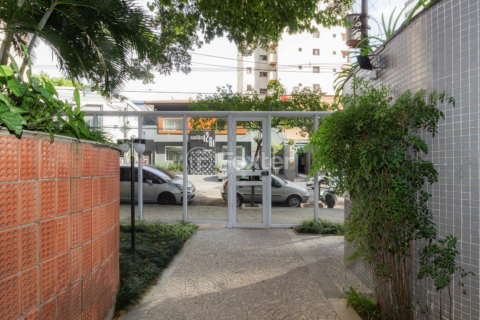 Image 85 - 873454