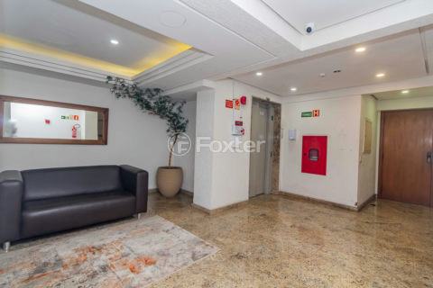 Image 34 - 926612