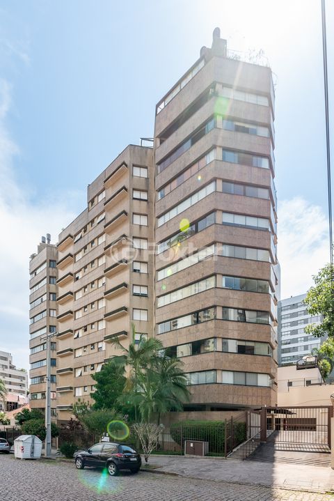 Image 29 - 968732