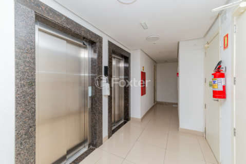 Image 47 - 405236
