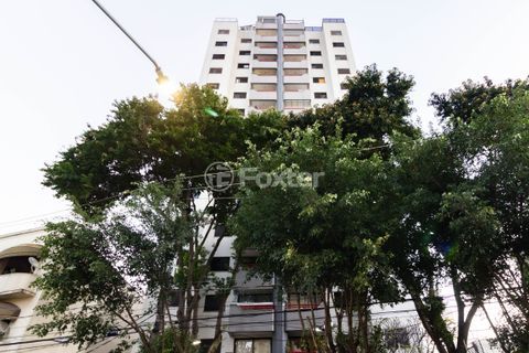 Image 37 - 878466