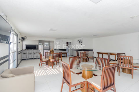 Image 42 - 1013902