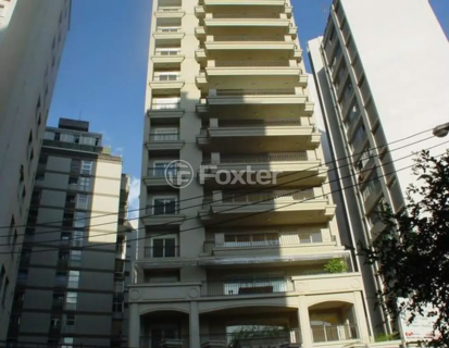 Image 36 - 916538