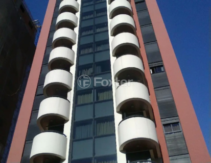 Image 7 - 995446