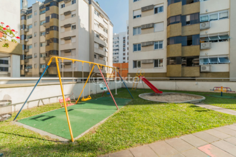 Image 32 - 160306