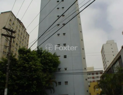 Image 13 - 1025595