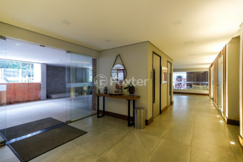 Image 50 - 1016344