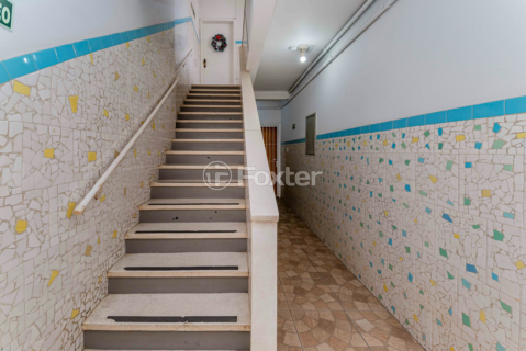 Image 37 - 337499