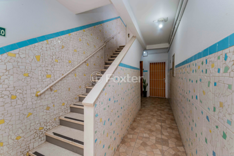 Image 39 - 337499
