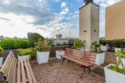 Image 37 - 237976