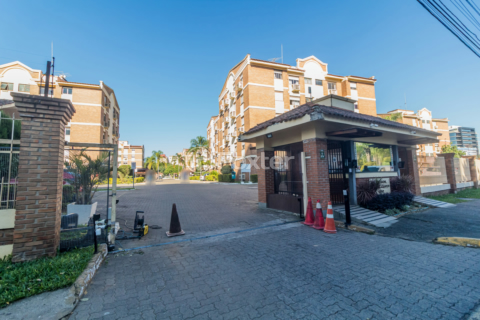 Image 3 - 1015897