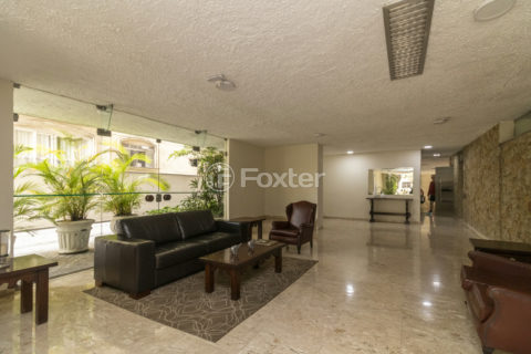 Image 15 - 1035215