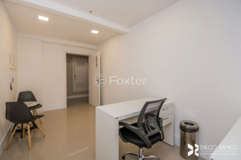 Image 38 - 4132
