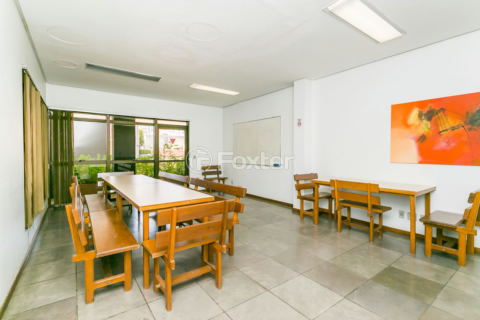 Image 39 - 206124