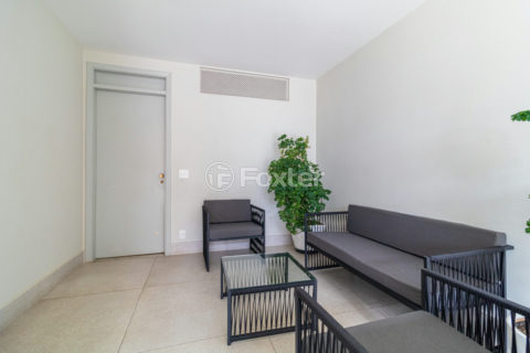 Image 36 - 1019333