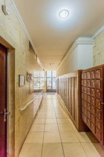Image 28 - 817577