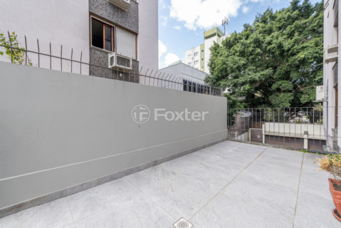 Image 35 - 992064