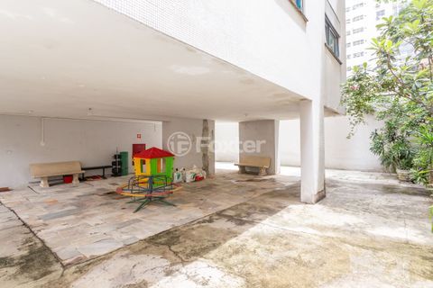 Image 57 - 834390