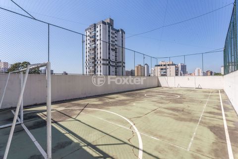 Image 53 - 832764