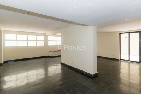 Image 37 - 1013003
