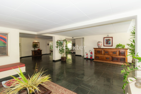 Image 43 - 1013003