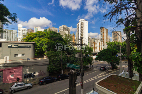 Image 48 - 983233