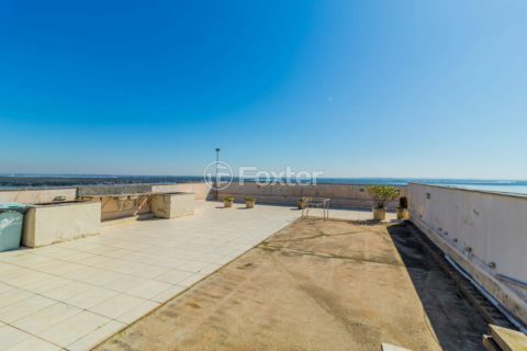 Image 37 - 1022174