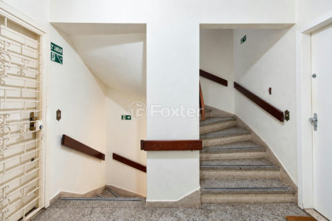 Image 26 - 219890
