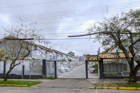 Image 35 - 1027212