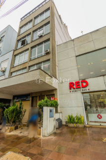 Image 21 - 881120
